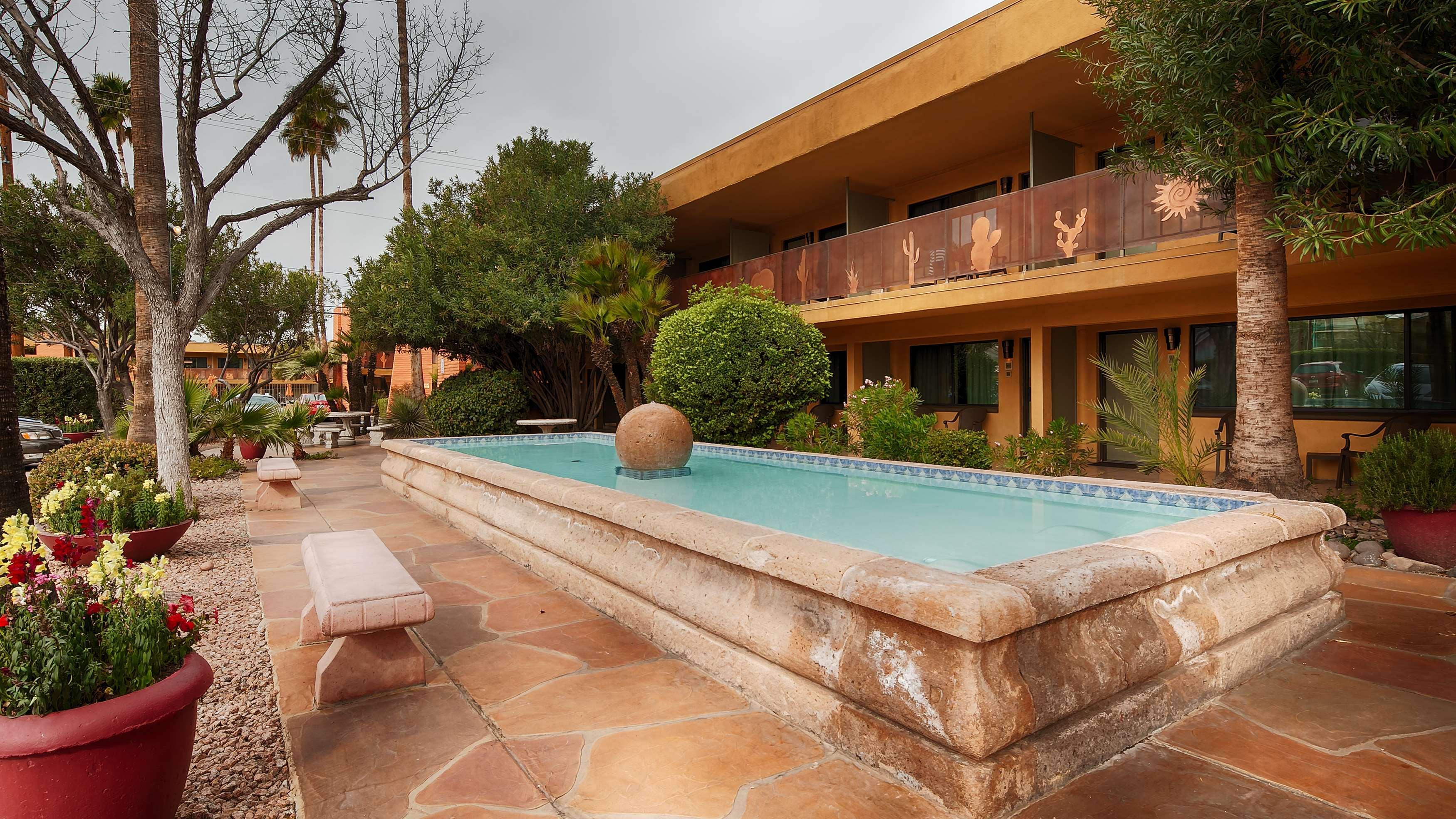 Best Western Royal Sun Inn & Suites Tucson Luaran gambar
